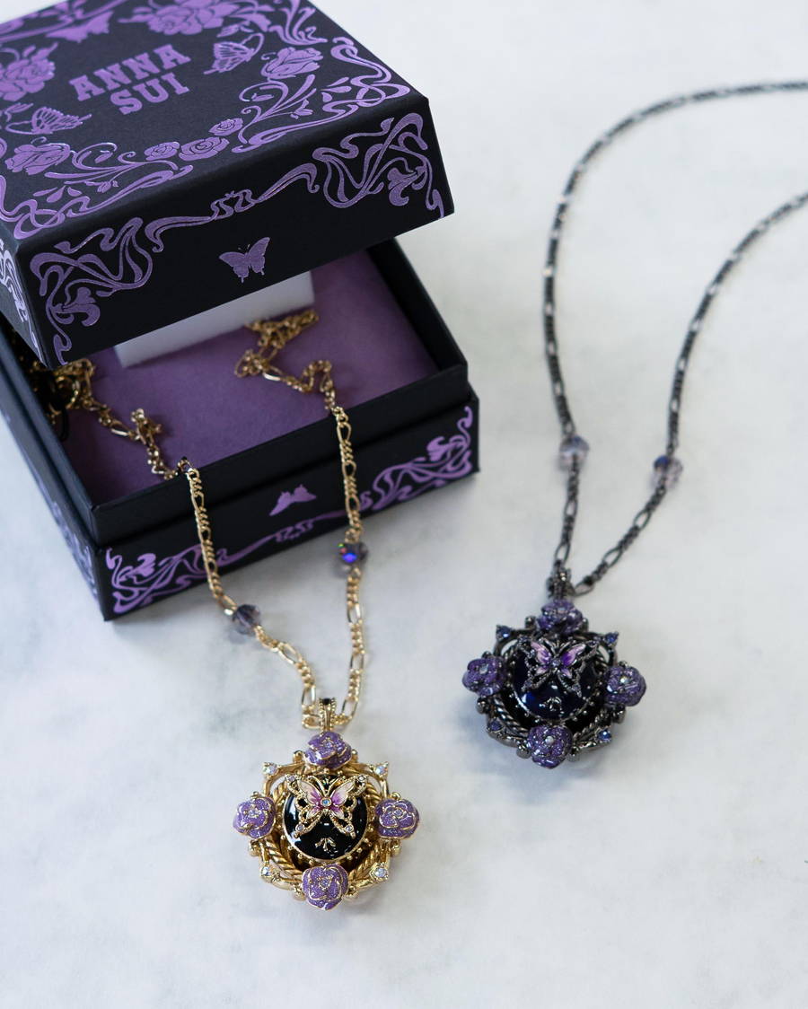 ACCESSORY
